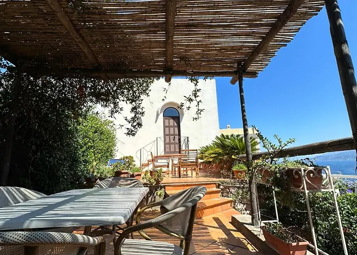 Casa Paolina - *